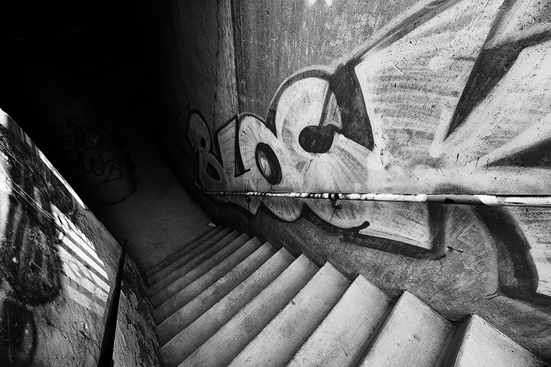 Graffiti on stairway in Chicago in black and white
